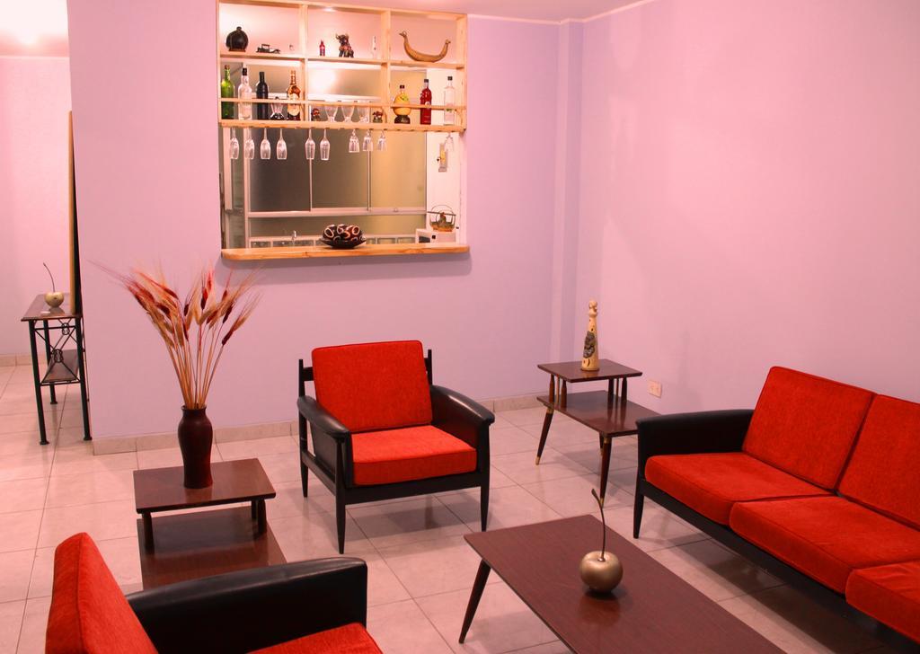 Taytaypa Rooms & Apartments Lima Airport Oda fotoğraf