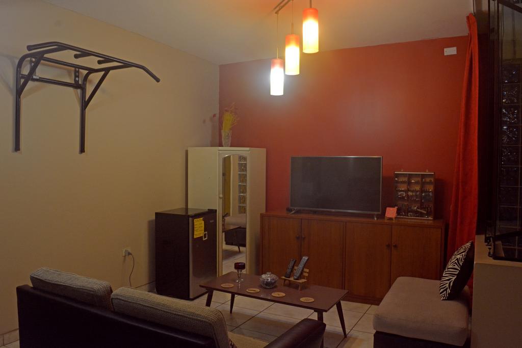 Taytaypa Rooms & Apartments Lima Airport Dış mekan fotoğraf